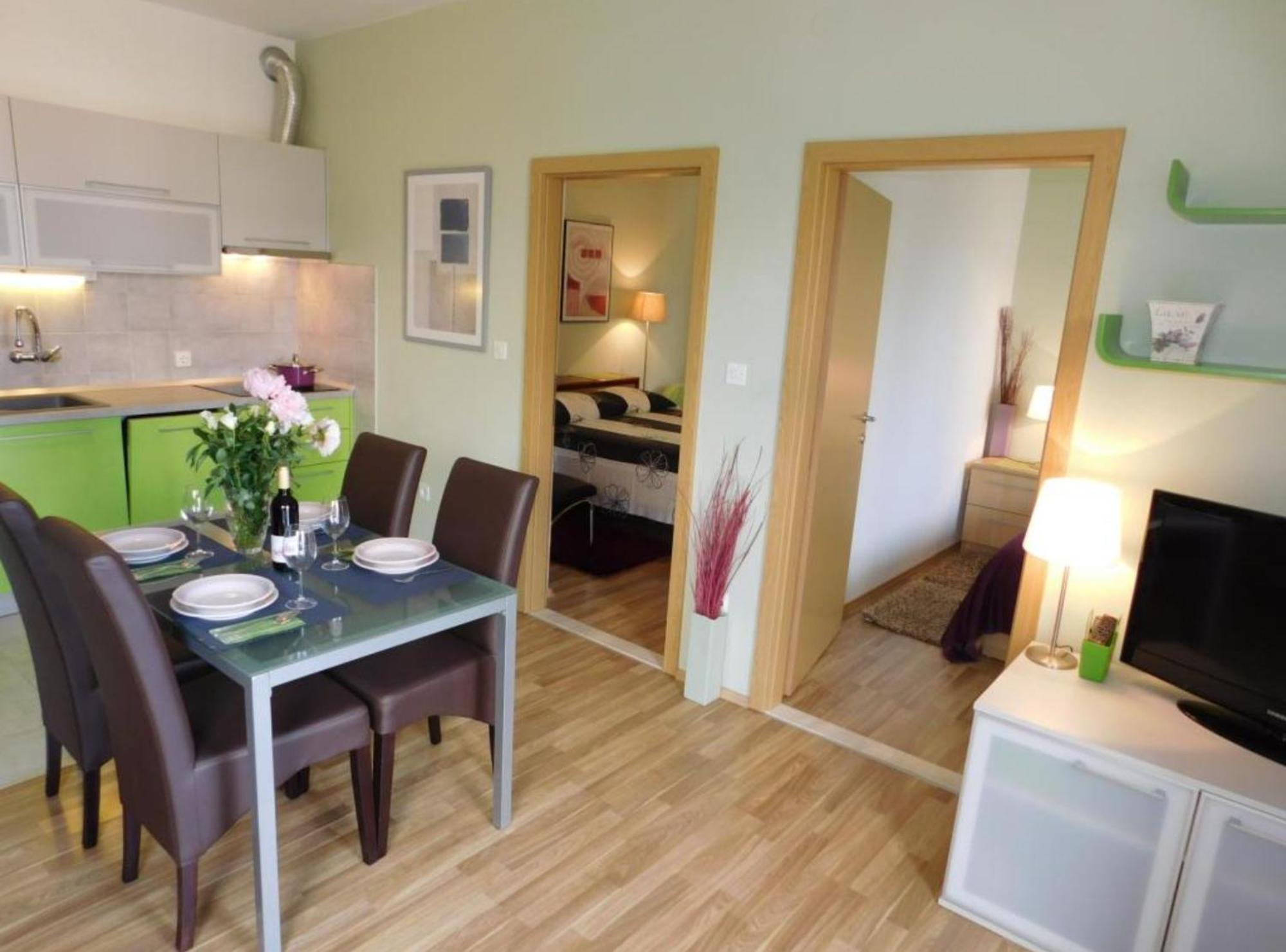 Apartments Roscic Подгора Екстер'єр фото