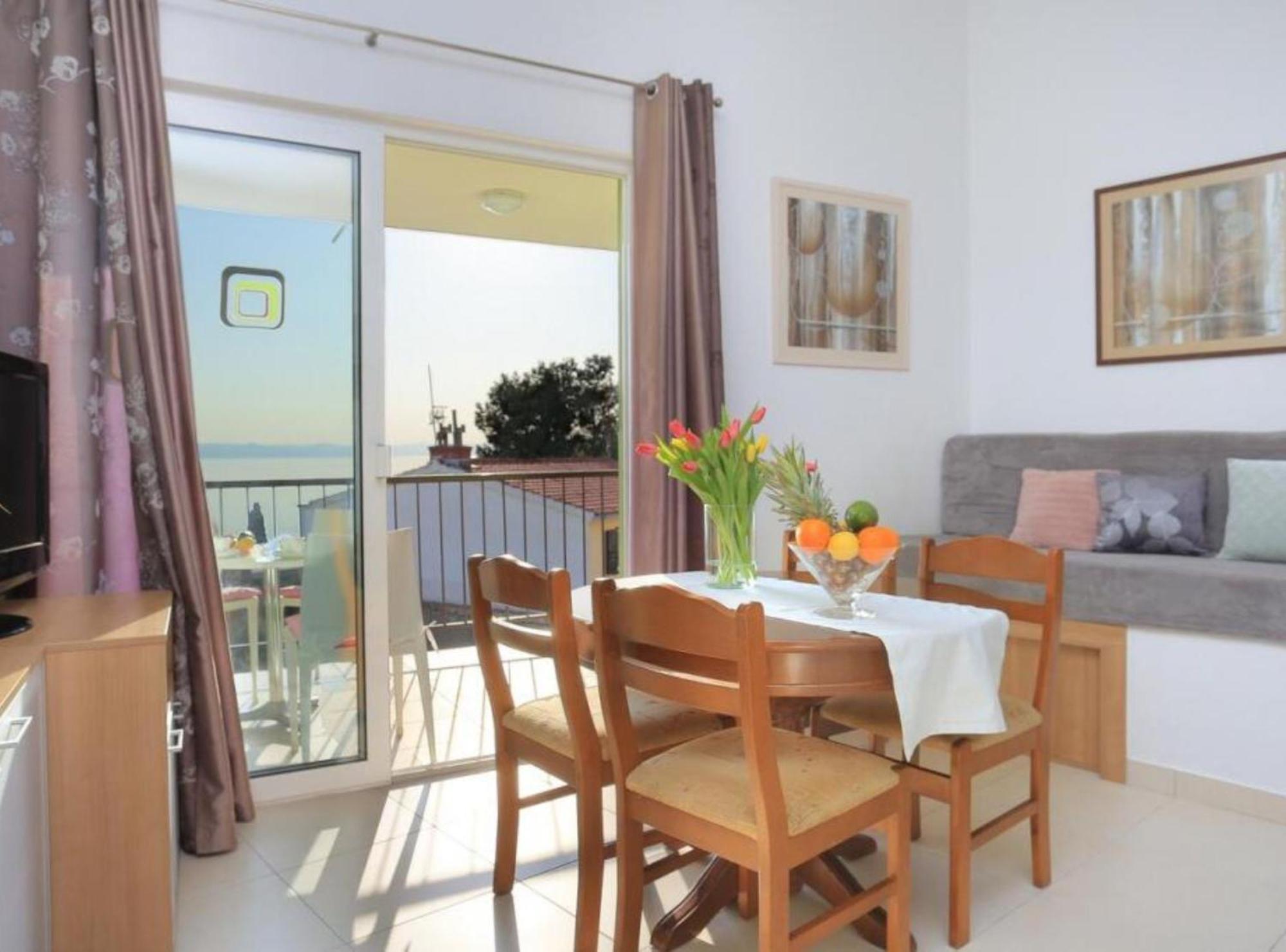 Apartments Roscic Подгора Екстер'єр фото
