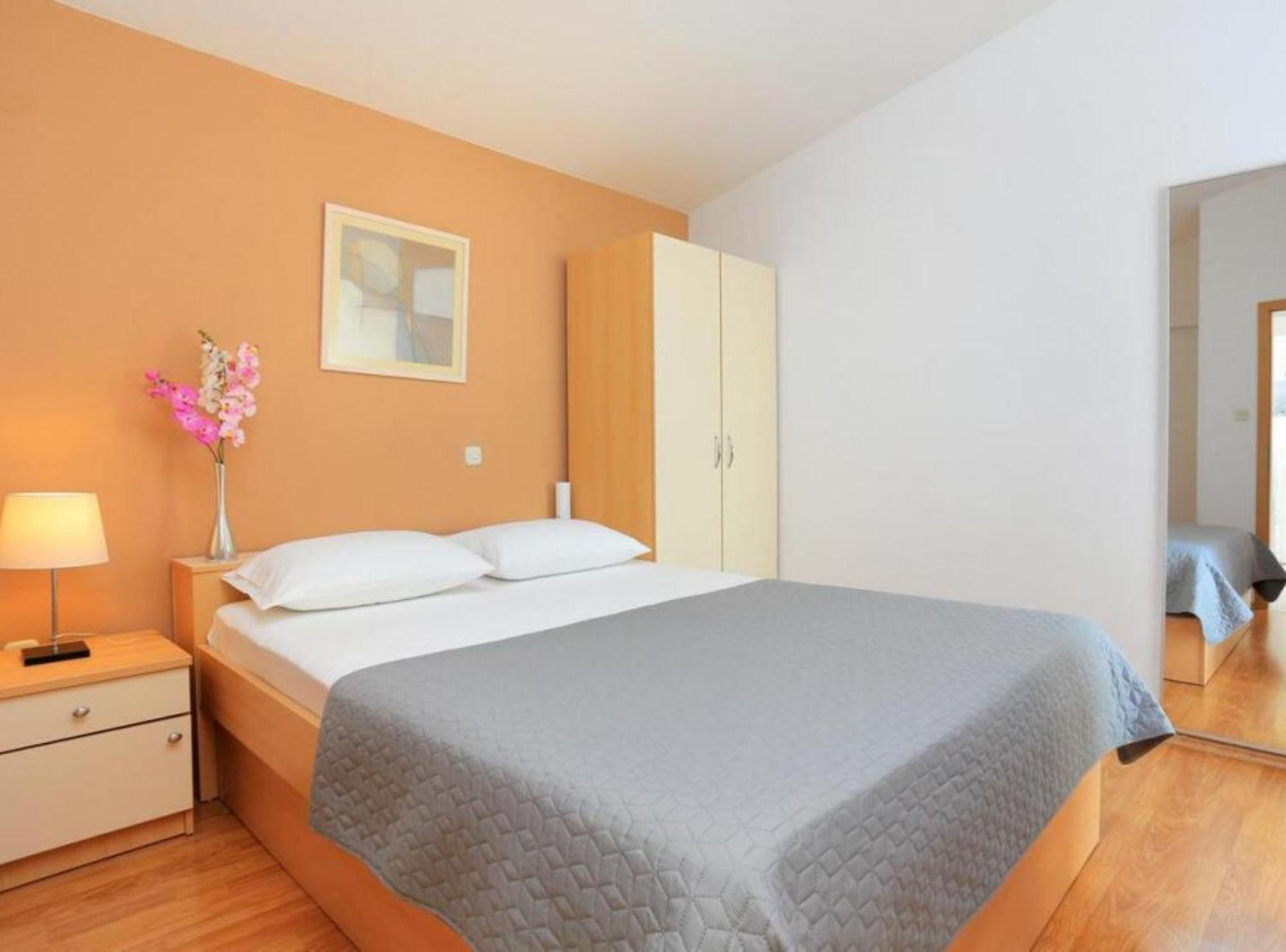 Apartments Roscic Подгора Екстер'єр фото